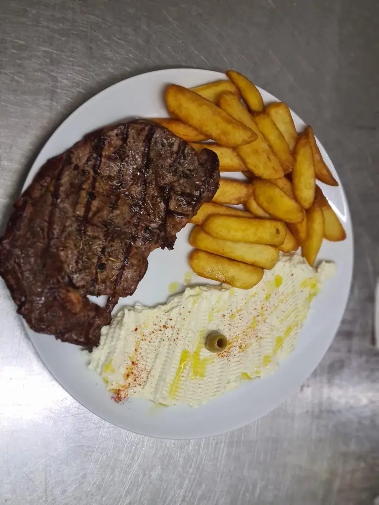 Menu_Illyrian Bar & Mediterranean Restaurant_Walsall_image_3