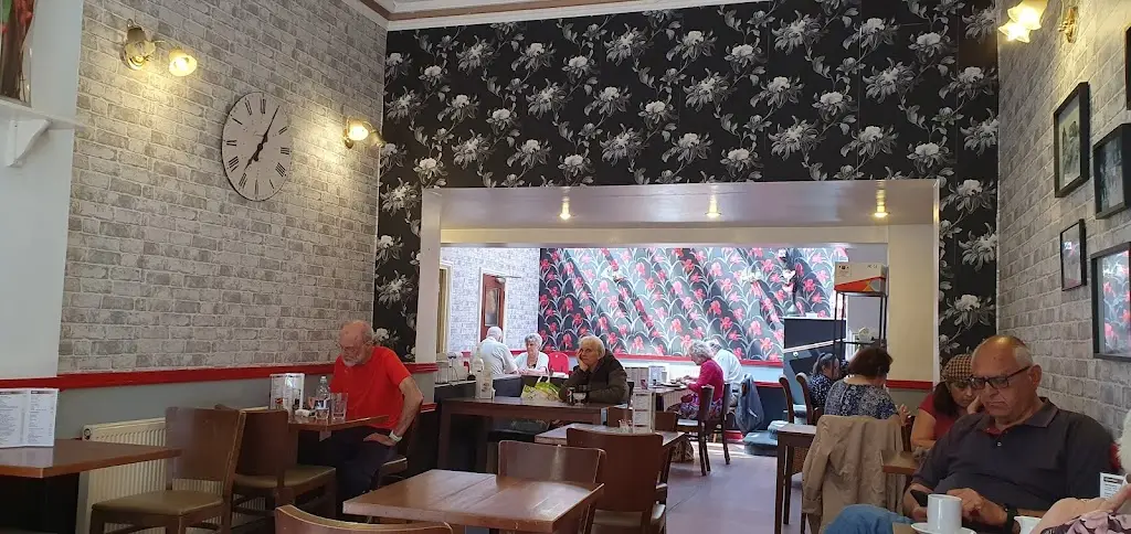 Leo_The Parlour Restuarant_Walsall_review