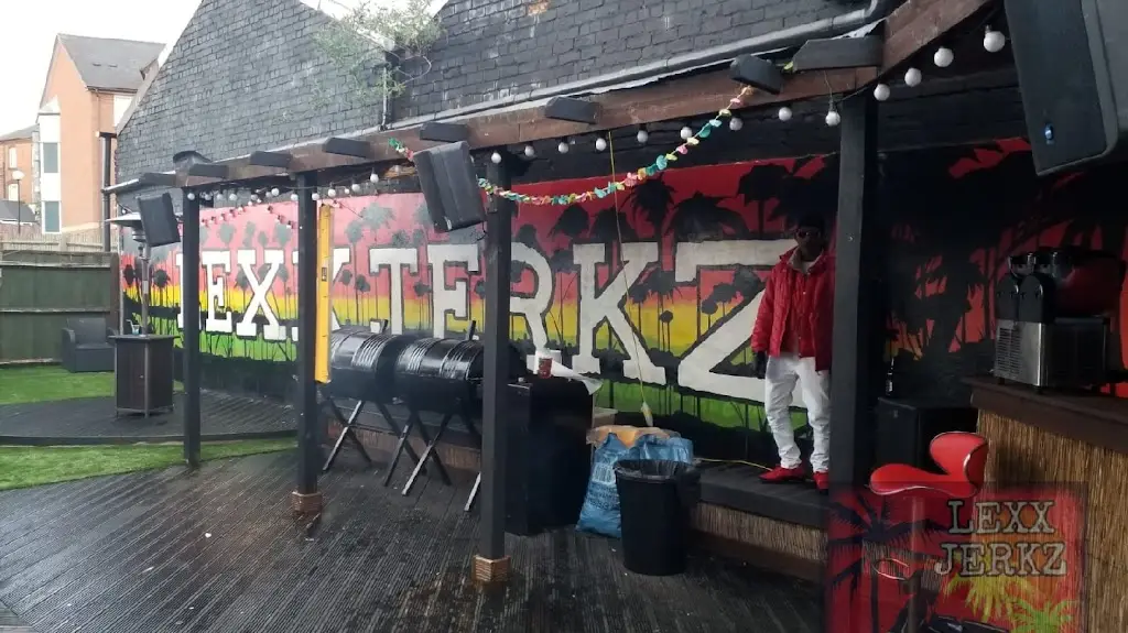 Lexx Jerkz Bar & Grill restaurant in Walsall
