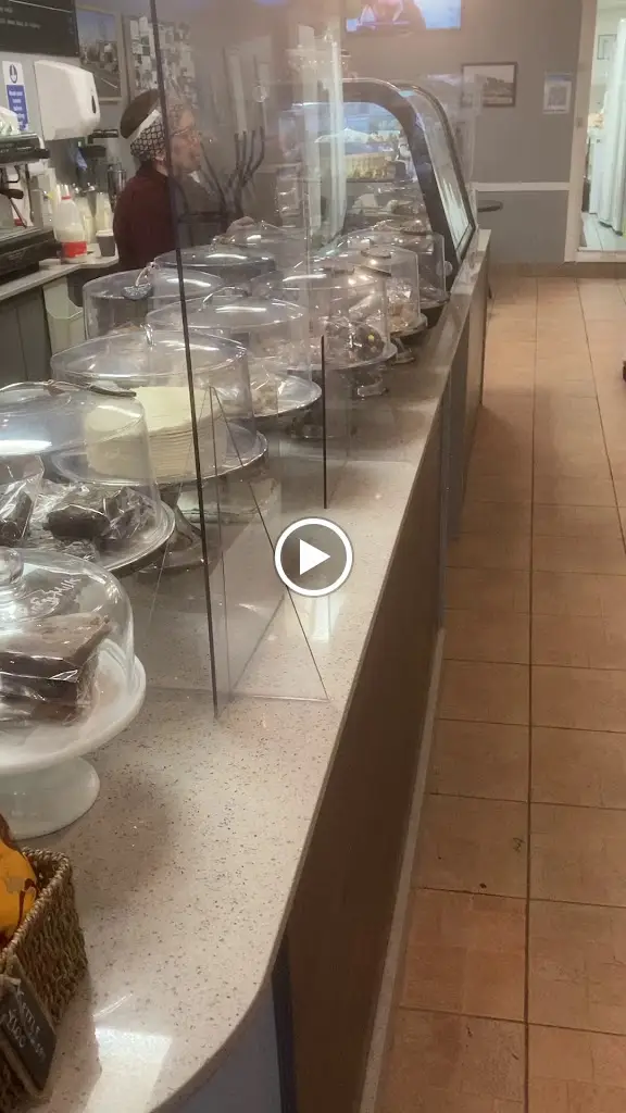 Flavours Coffee Bar Restaurant in Warlingham