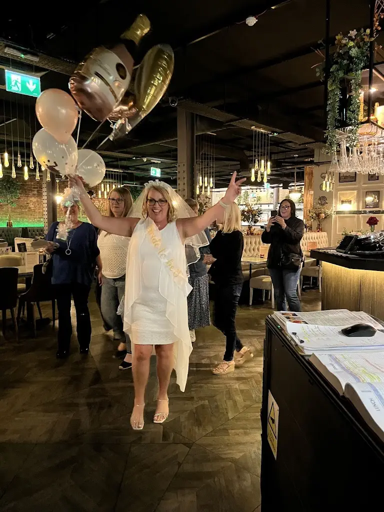 Terri Hughes_Zeytin Mediterranean Restaurant_Warrington_review