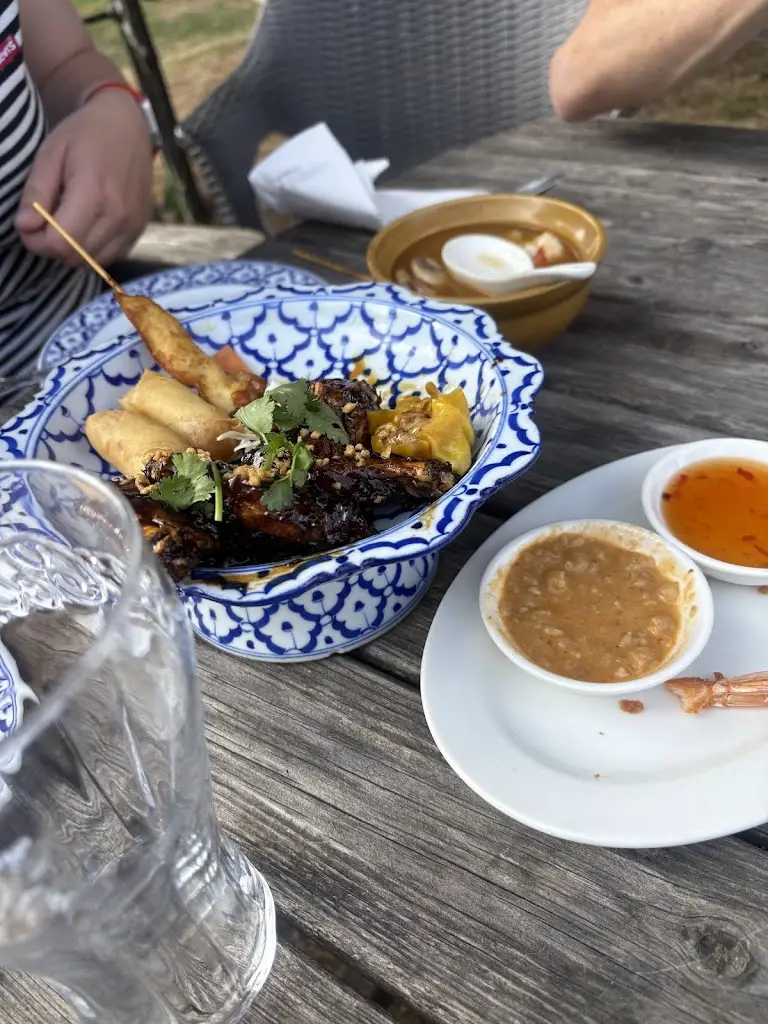 James Naismith_Eight Bells_Water Eaton_review