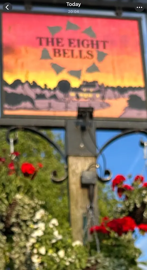 Edward Batty_Eight Bells_Water Eaton_review