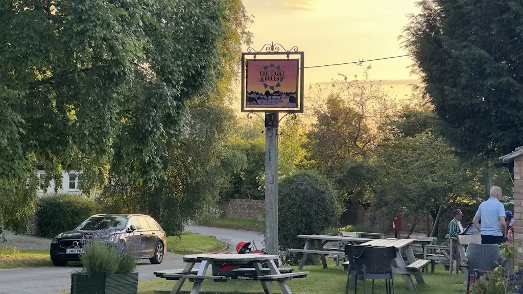 Eight Bells restaurant in Water Eaton