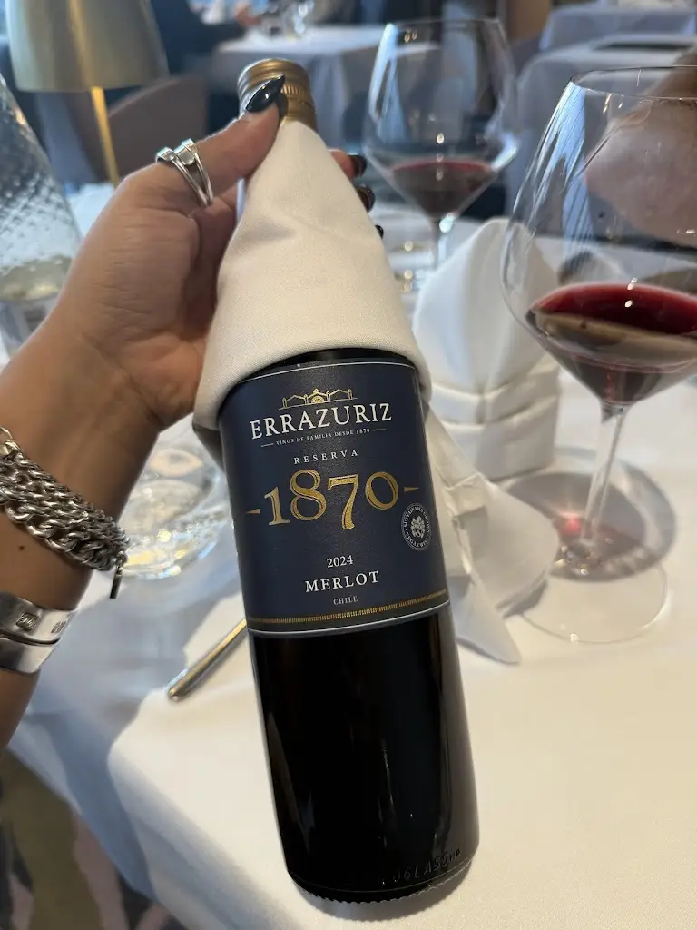 Louise B_Fourteen Sky Bar & Restaurant_Water Eaton_review