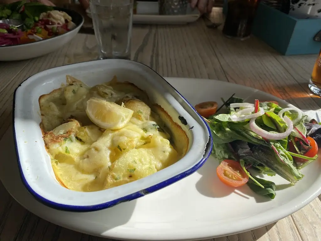 Yoshi HIRANO_The Old Granary_Wareham_review