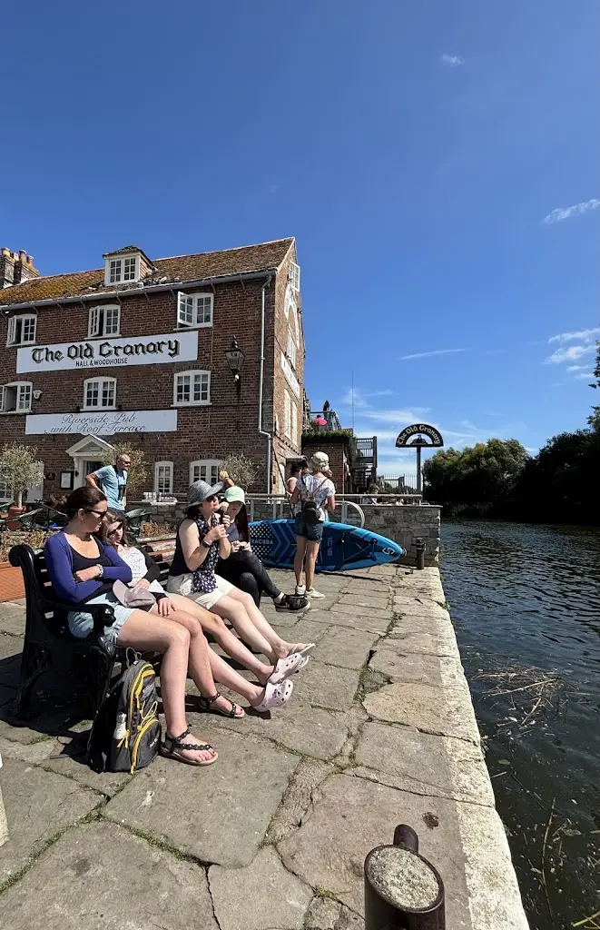 Jason Flynn_The Old Granary_Wareham_review