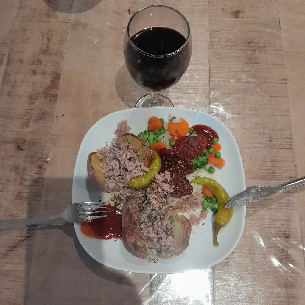 paul brown_The Village Cantonese_Water Orton_review