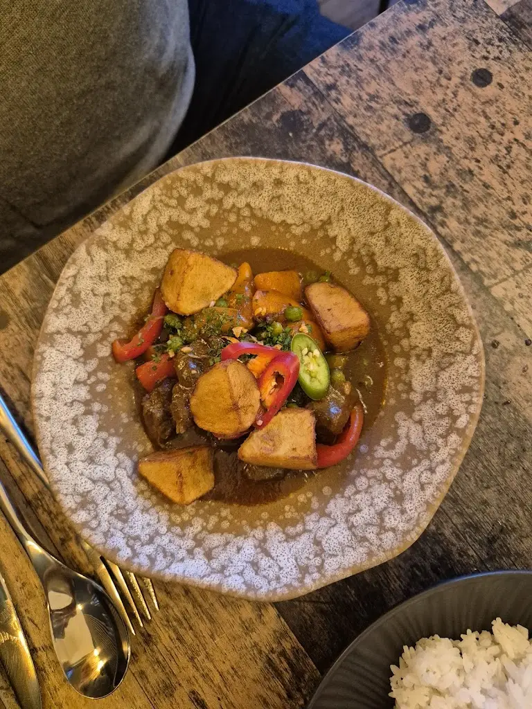 Piraso_Water Orton_slider_image_3