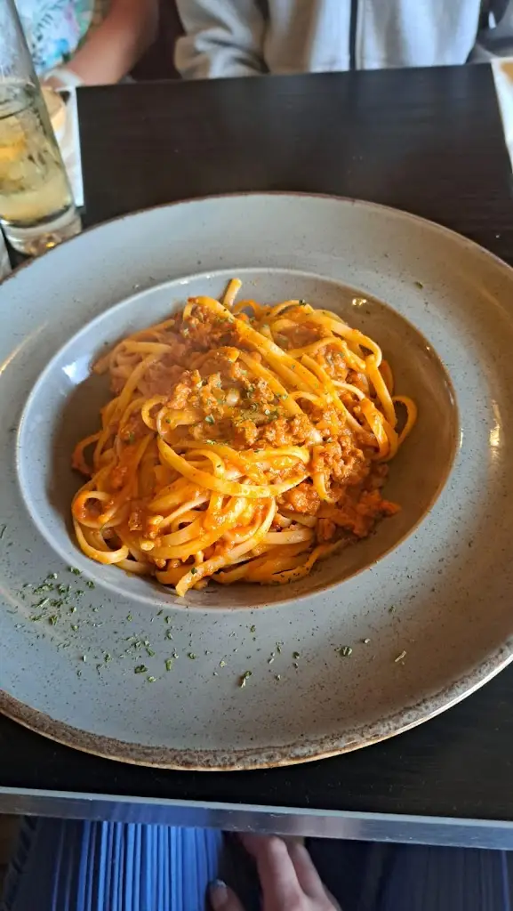 Wendy Raymond_Tradita_Water Orton_review