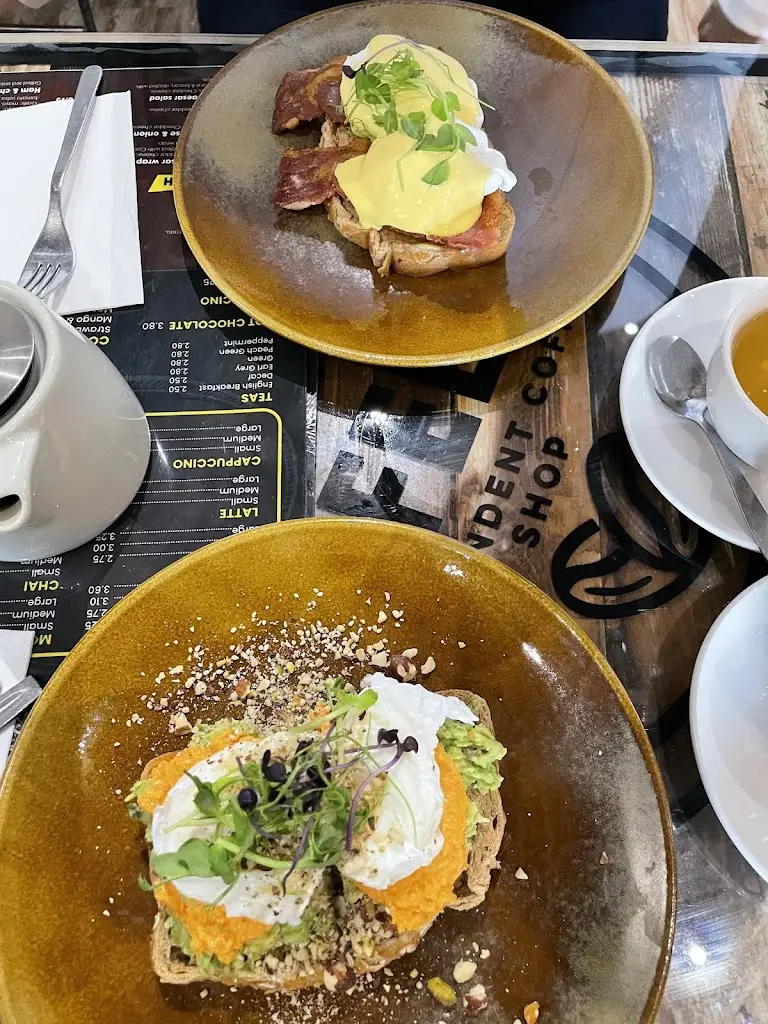 Yvonne James_COFFEE ST_Wath upon Dearne_review