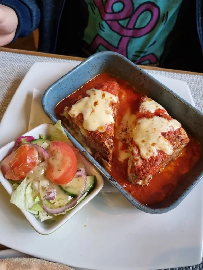 Sarah Dean_The White Horse_Waterbeach_review