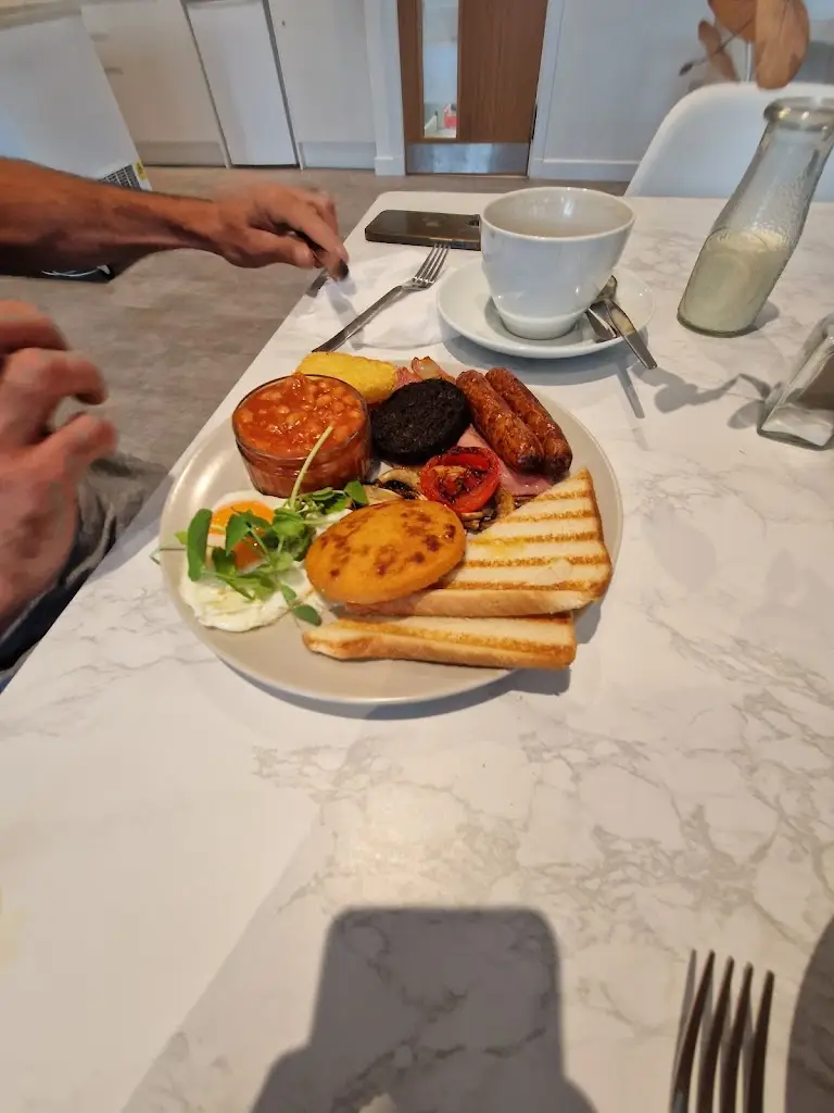 Menu_Chloe’s Kitchen Creations_Alford_image_6