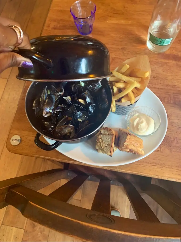 Menu_The Tickled Trout_Wateringbury_immagine_6