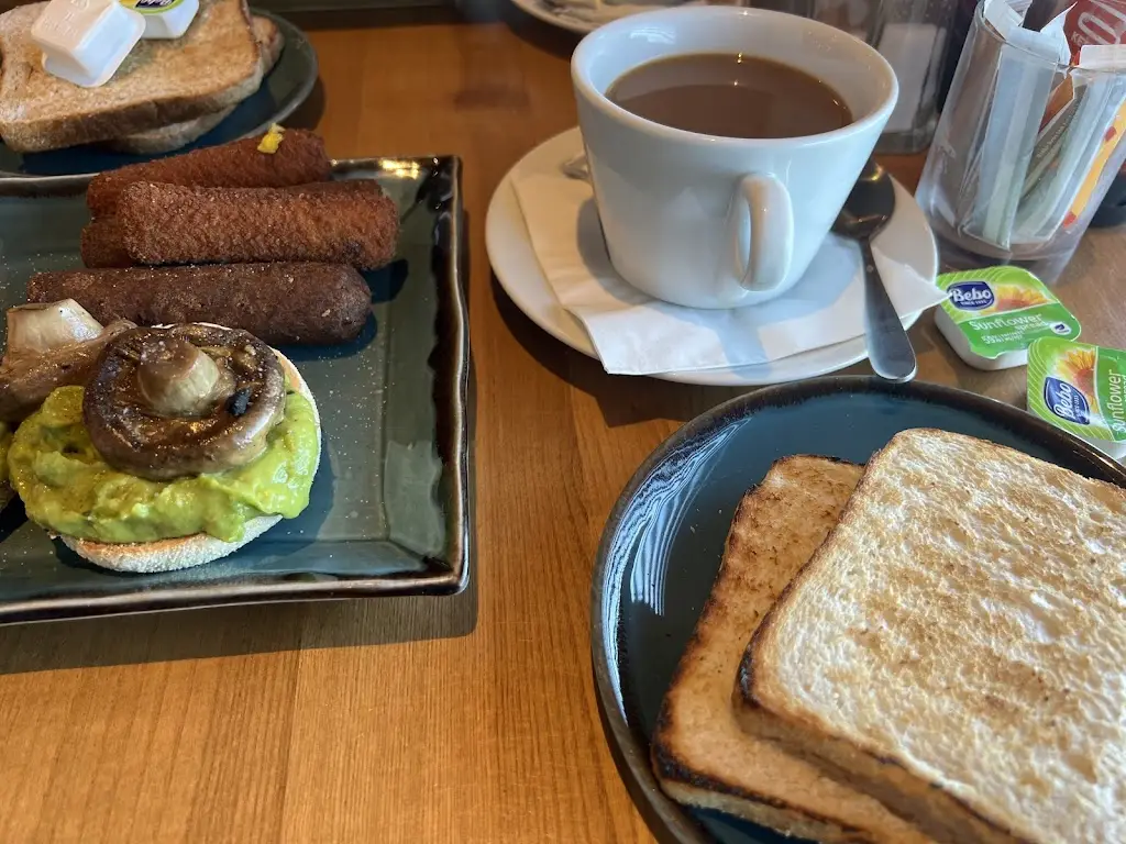 Menu_Harvester Derby Pool Wallasey_Wallasey_image_6