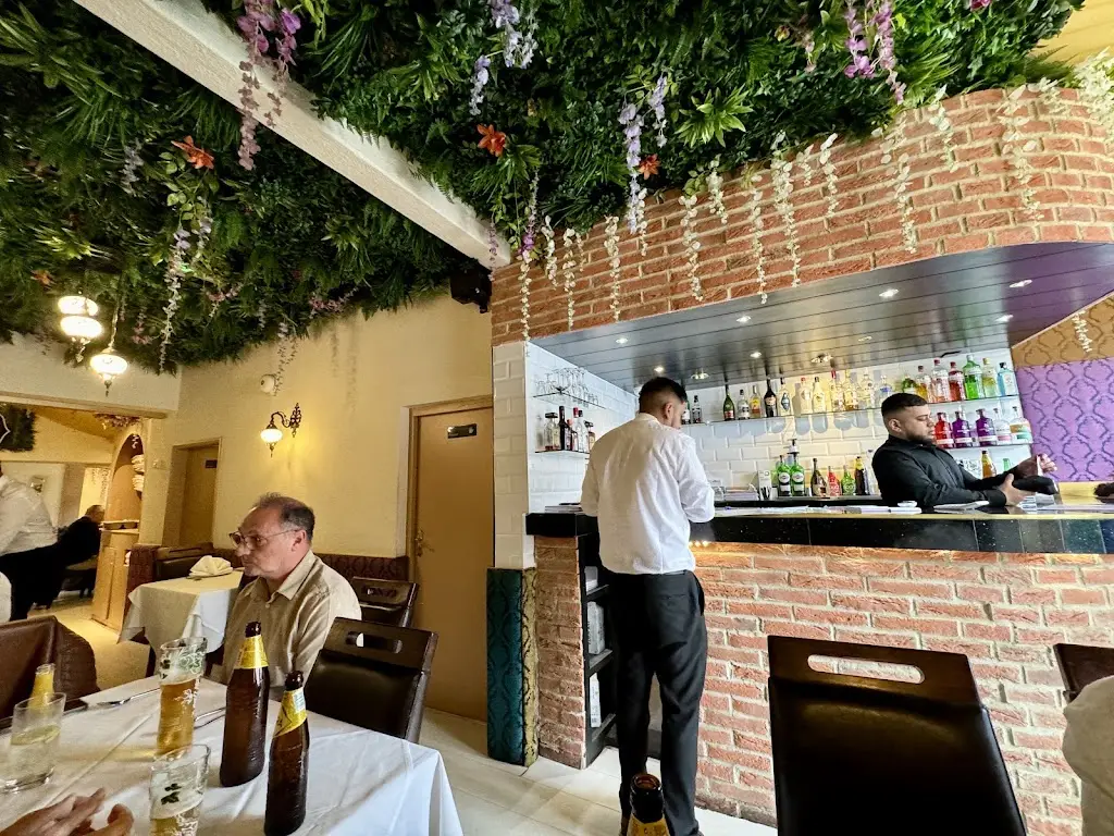 John Harvey_Taste of India_Bedale_review