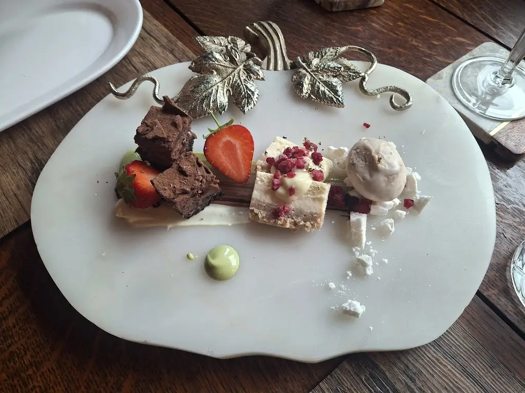 Lindy Martin_Rockwood_Wallasey_review