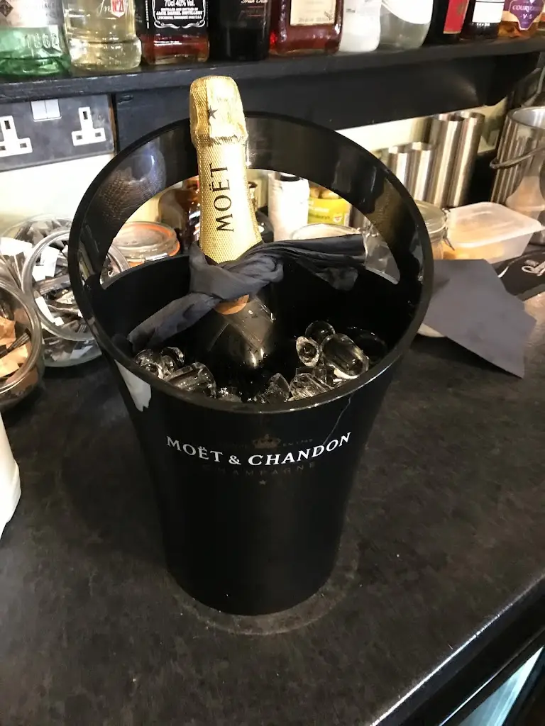 Menu_The Olive Tree Bistro_Wallasey_immagine_7