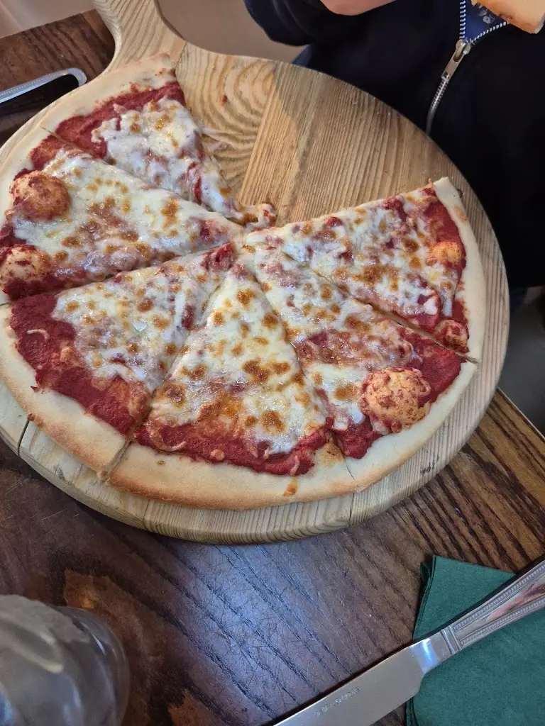 Claire Frankland_The Green Dragon at Bedale_Bedale_review