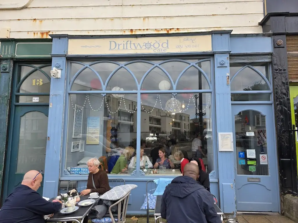 Driftwood Cafe_Wallasey_slider_image_2