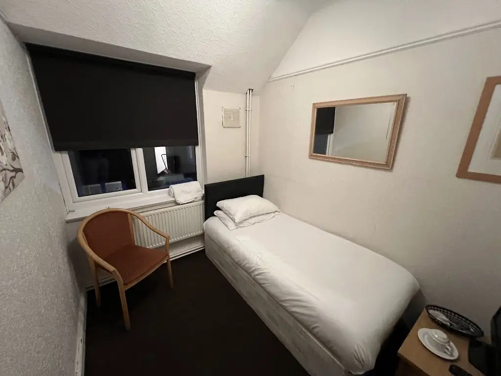 Sheridan's Bar, Restaurant & Accommodation_Wallasey_slider_image_1