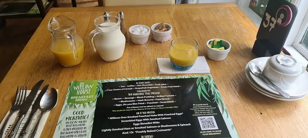 Menu_The Willow House_Watton_image_2