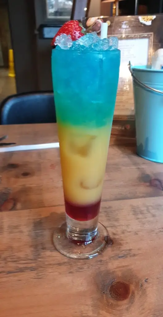 Tamara Logan_River Bar_Washington_review