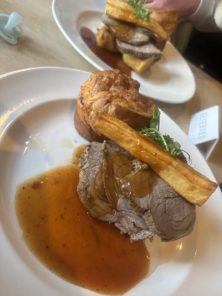 Aimee Read_The Wharf Inn_Welford_review