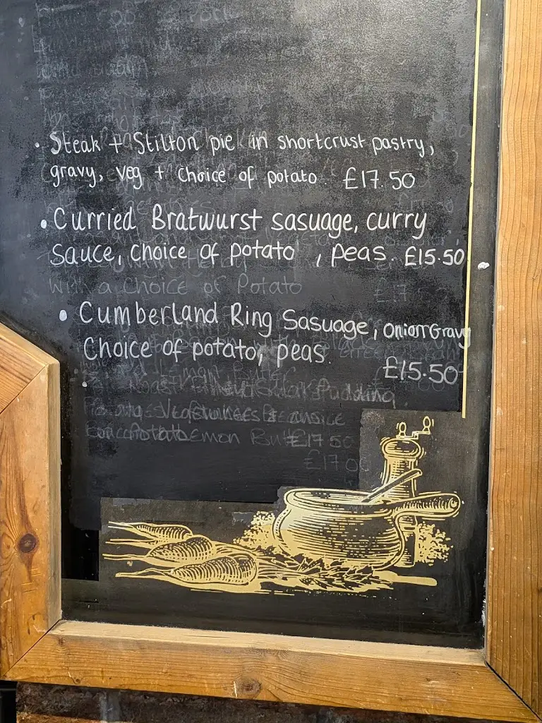 Laurie Main_The Wharf Inn_Welford_review