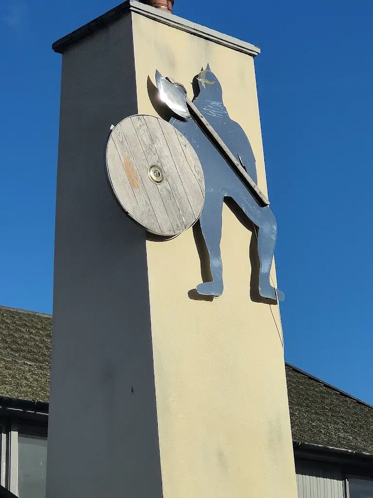 Matthew Roe_The Saxon_Weeting_review