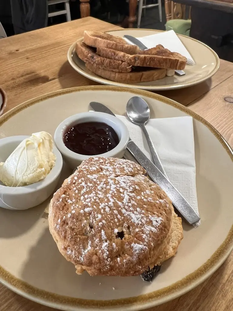 Karin de la Tour_The North End Cafe_Bedale_review