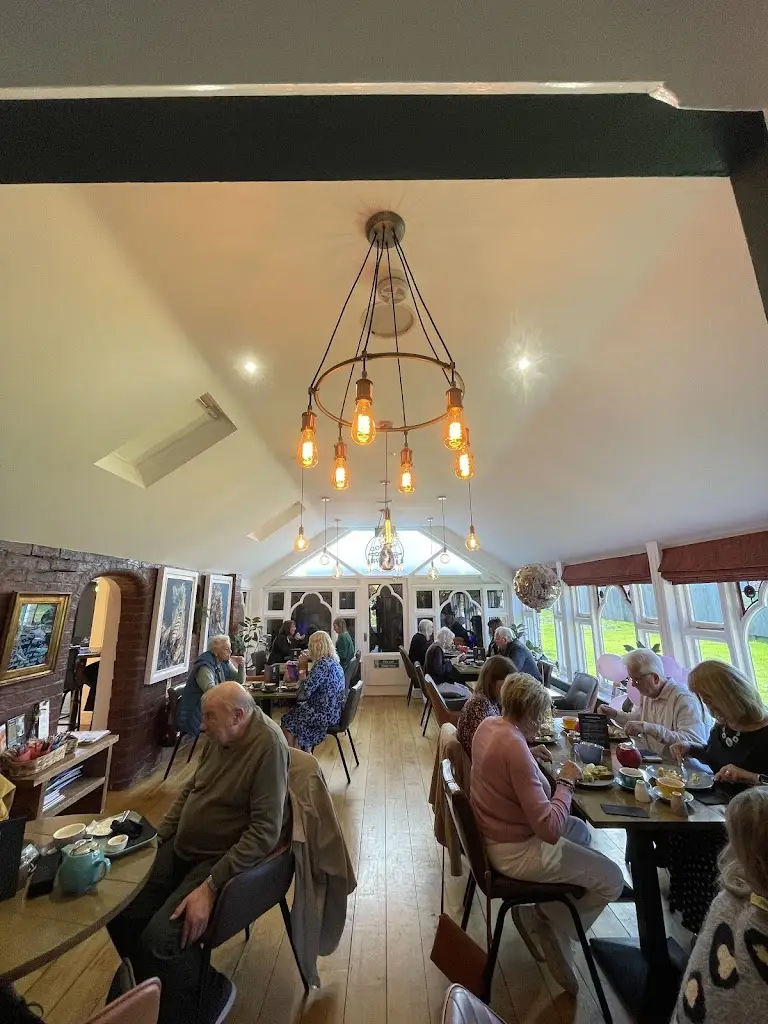 the 1867 - Heart of the Shires Shopping Village_Weedon Beck_slider_image_2