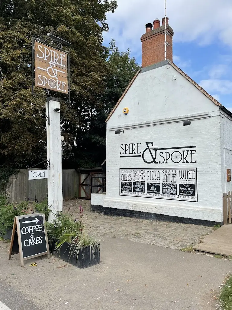 The Spire and Spoke_Watlington_slider_image_3