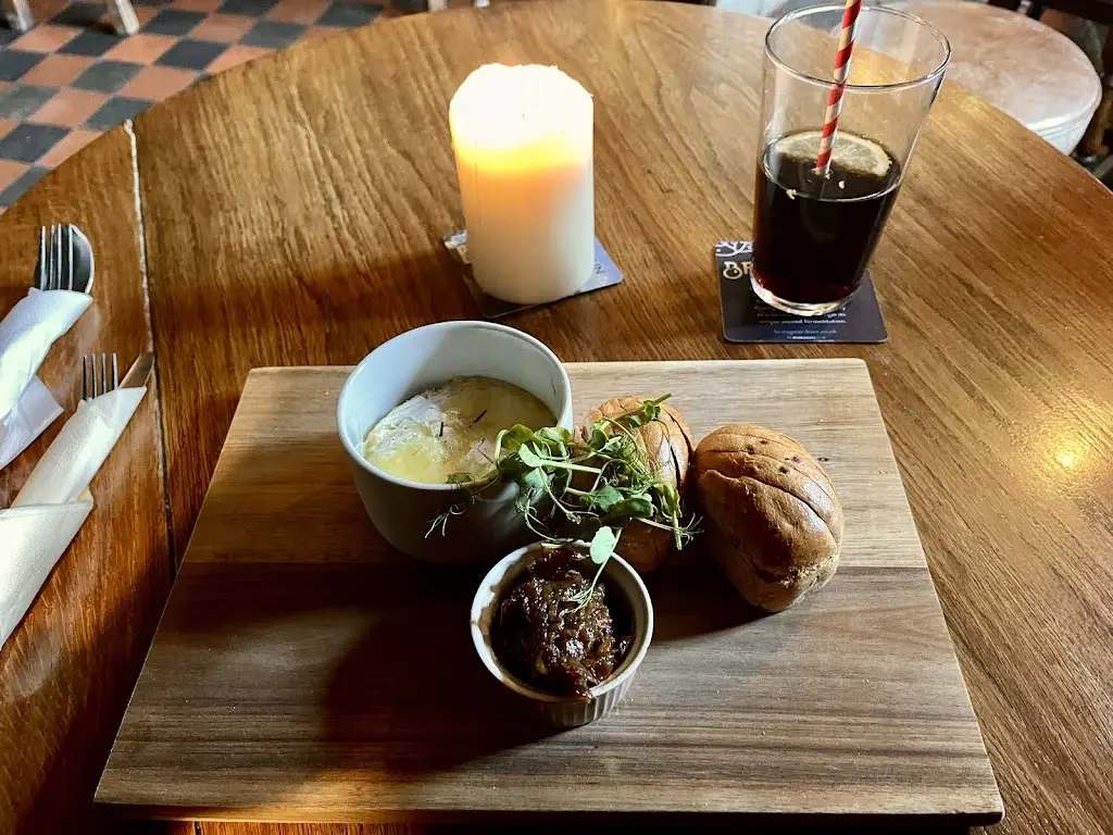 Menu_The Fox & Hounds_Watlington_image_5