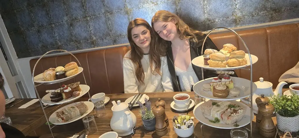 Bernadette Mynes_Kite Restaurant and Bar_Watlington_review