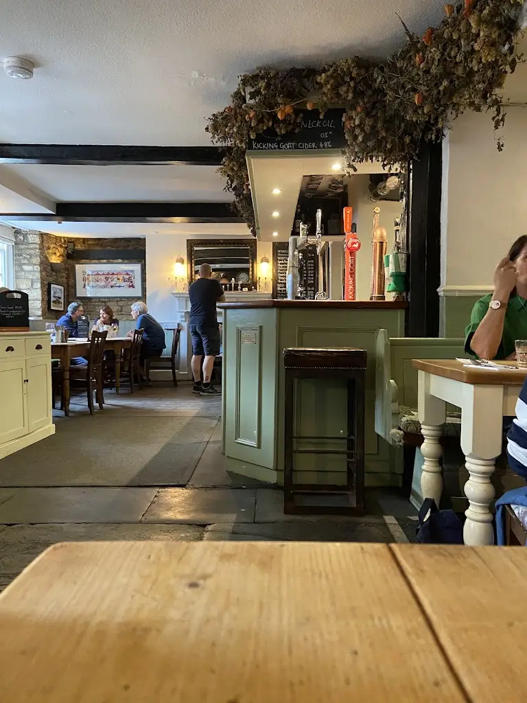 Fox & Badger_Wellow_slider_image_3