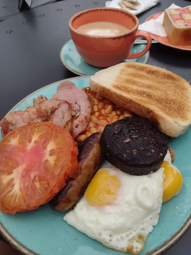 Menu_Headlands Farm Coffee Shop West Wellow_Wellow_immagine_4