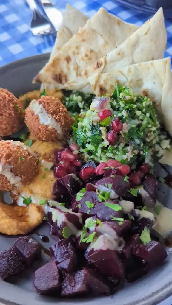 Megan's in the Garden City_Welwyn Garden City_slider_image_2