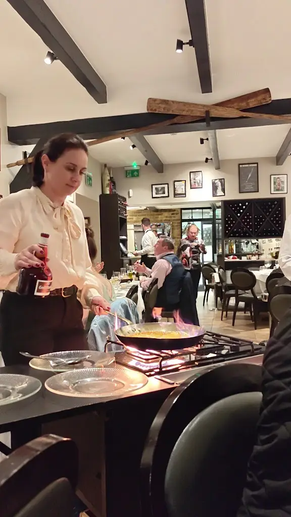 La Barca Ristorante_Waterloo_slider_image_2