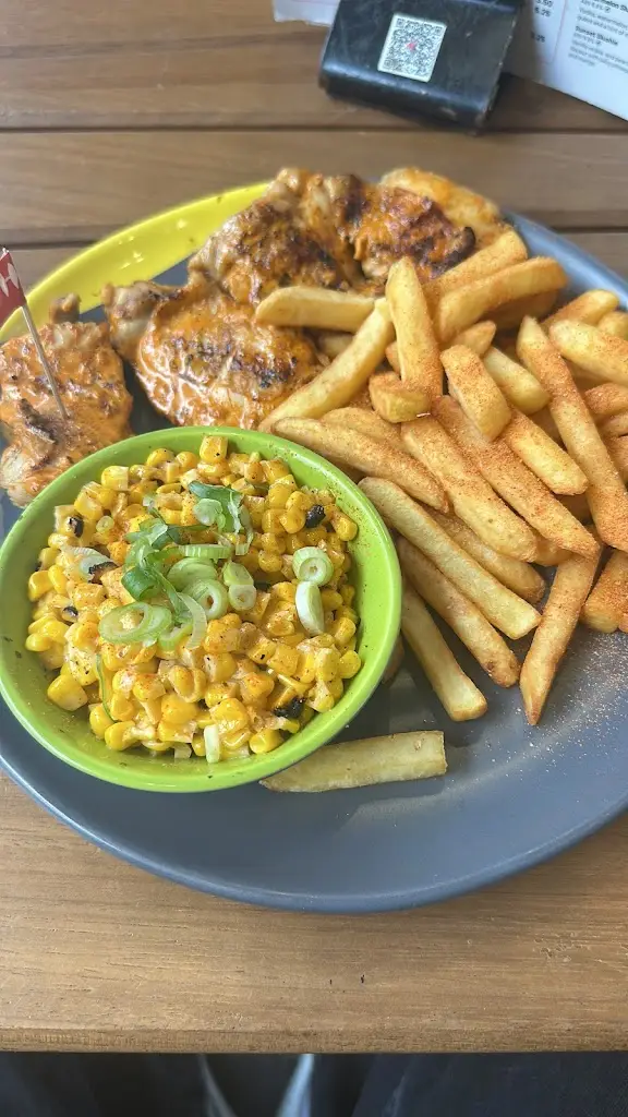 World Traveller_Nando's Waterloo_Waterloo_review