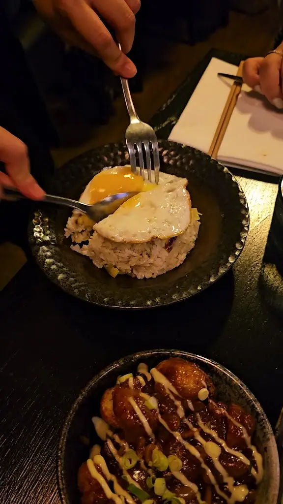 Sticky Mango_Waterloo_slider_image_2