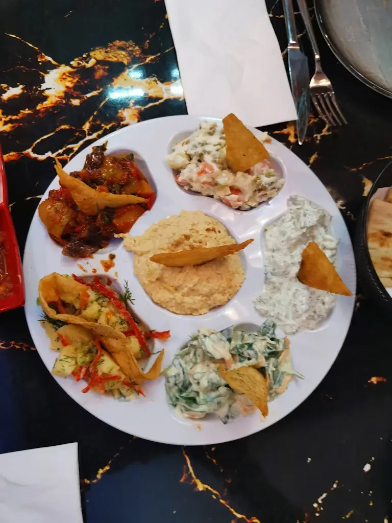 Rui Rodrigues_Zara Turkish Restaurant_Wellingborough_review