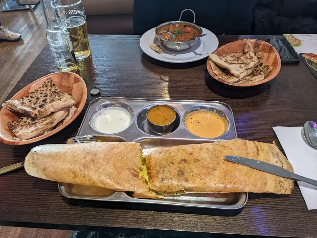 Maddie ark_SADHYA_Wellingborough_recensione