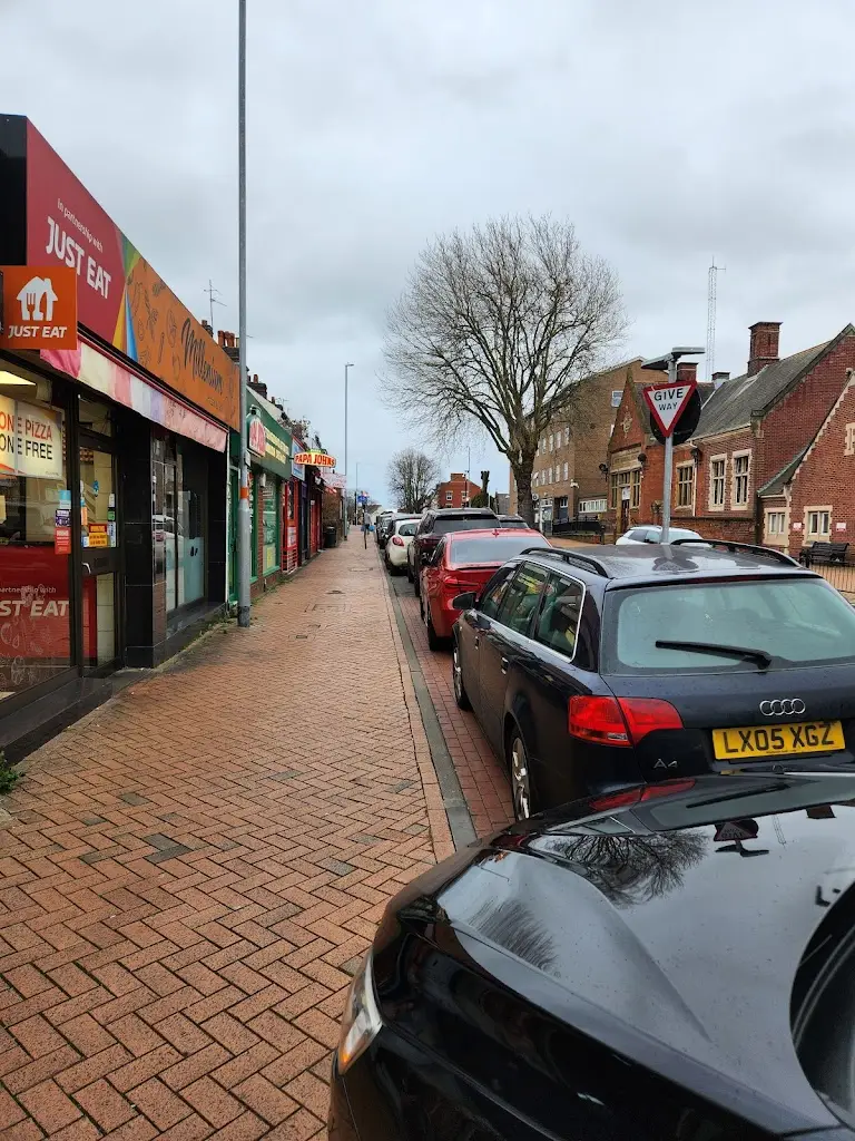 Surendar Sadhasivam_SADHYA_Wellingborough_recensione