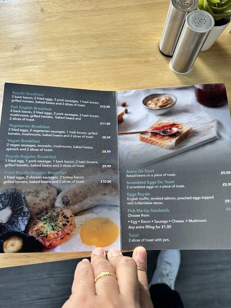 Menu_Royale Lounge Restaurant_Wellingborough_image_3