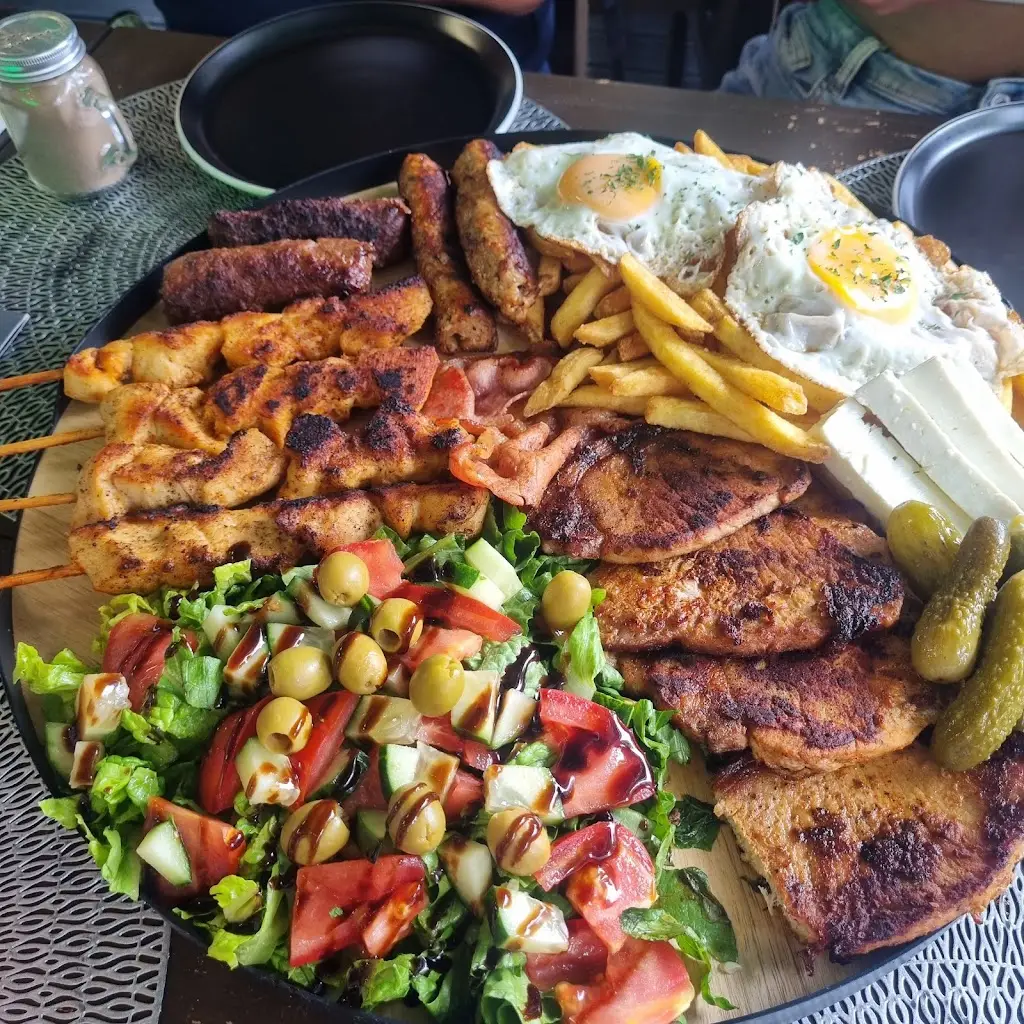 Migliukas_Royale Lounge Restaurant_Wellingborough_review