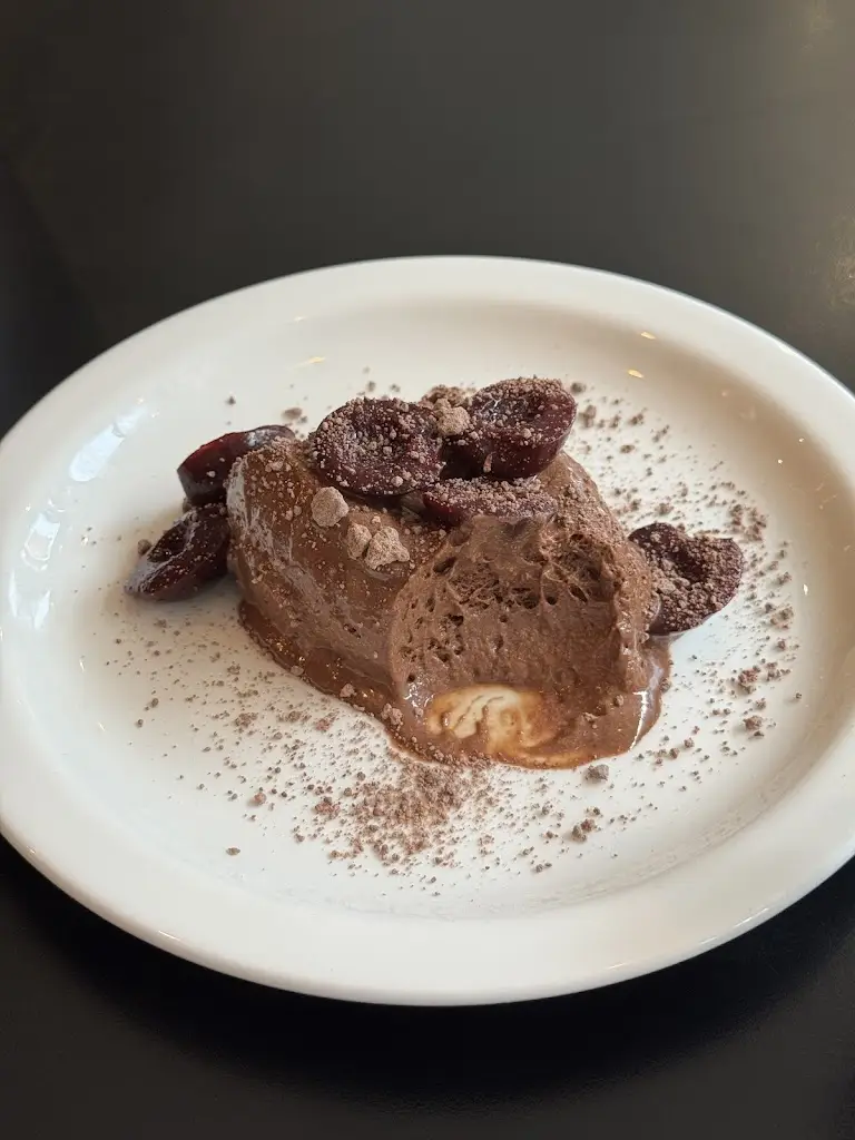 Hannah Owen_Root Wells_Wells_recensione