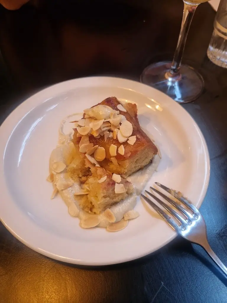 Sam Russell_Root Wells_Wells_recensione