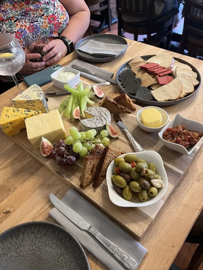 The Old Smythie Restaurant Wentworth_Wentworth_slider_image_2