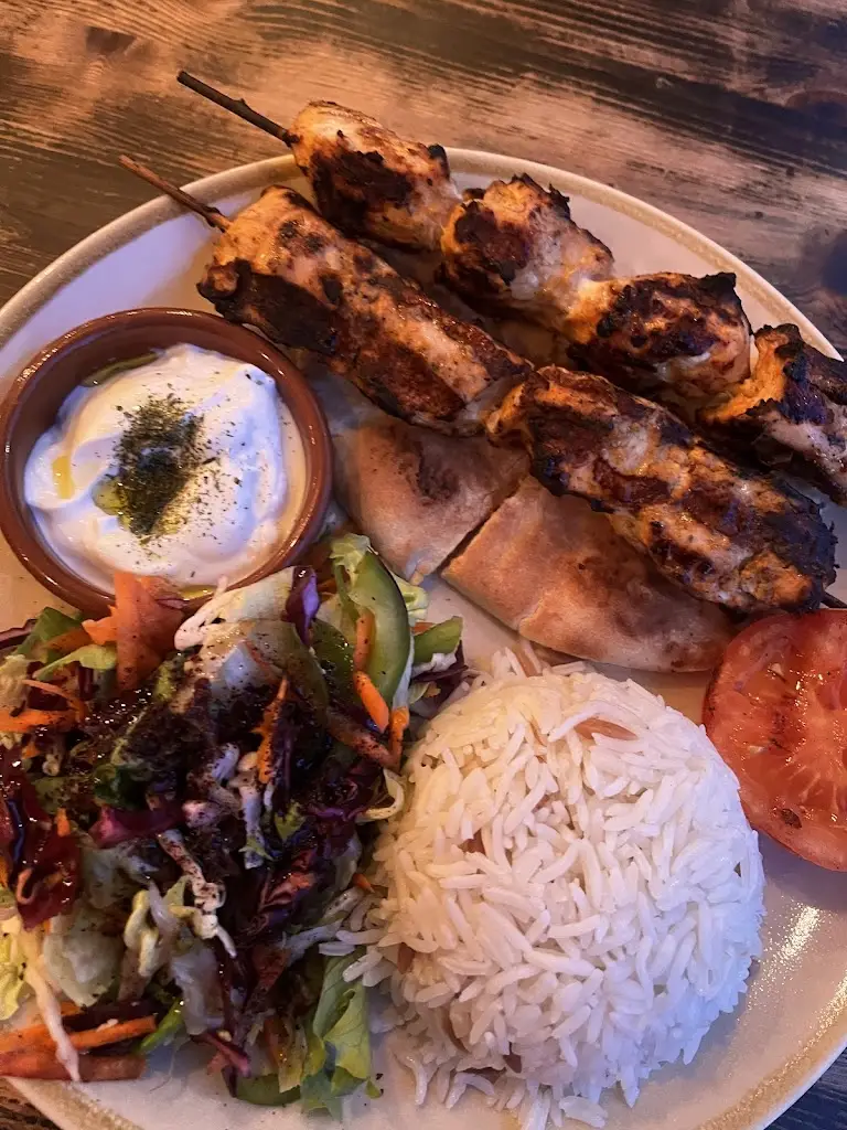 aataina aamir_Turkish Stonebakers_Wellesbourne Mountford_review
